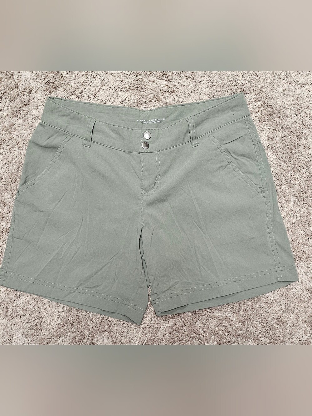 Columbia Omni-Shield Sage Green Women’s Bermuda Shorts